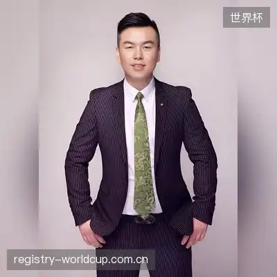 伍娟心